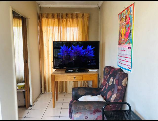4 BEDROOM FREESTANDING FOR SALE IN MARBURG